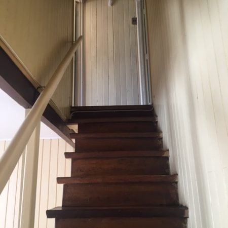 ESCALERA 2DO PISO